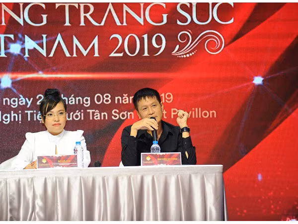 "Nữ hoàng trang sức Việt Nam 2019" tiên phong bỏ phần thi bikini