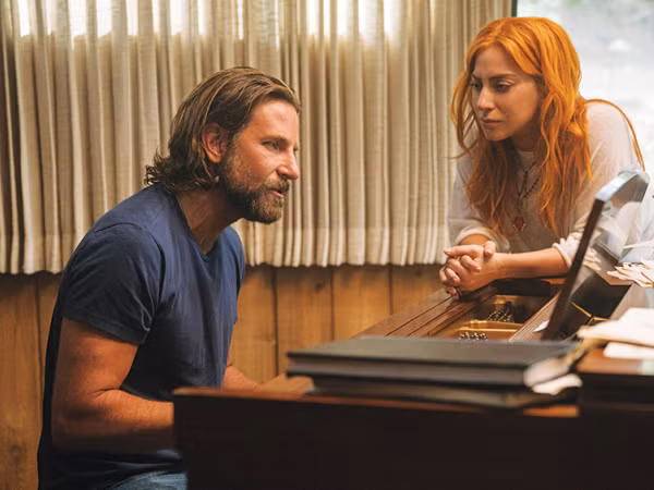 “A Star Is Born” - “Vì Sao Vụt Sáng”: Chỉ đơn giản là tình yêu	