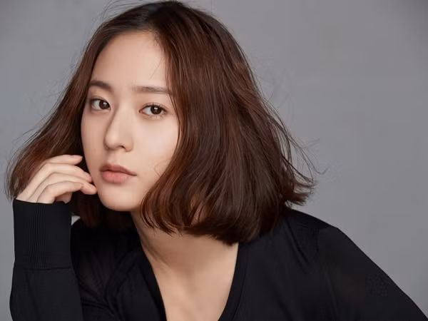 Tin được không, SM Ent để mắt đến Krystal khi cô nàng mới có 5 tuổi