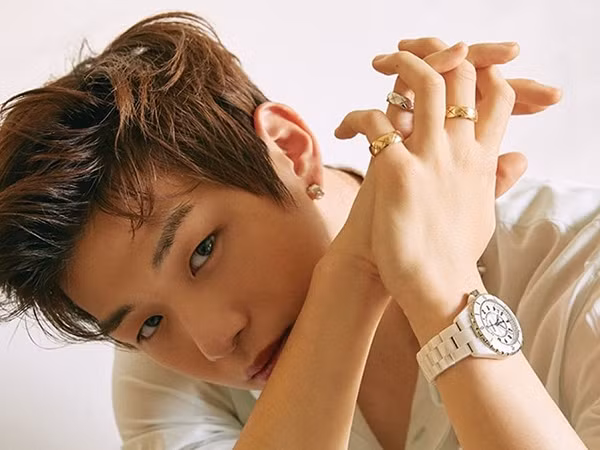Kang Daniel phủ sóng hình ảnh thần tốc, đã trở thành “idol sold out quốc dân”