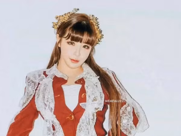 Quá thương Park Bom, gian nan lắm mới comeback được thì vẫn bị YG Ent phá đám