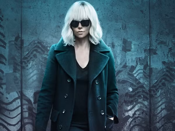 Làm sao có thể bỏ qua khi Charlize Theron trở thành siêu điệp viên trong "Atomic Blonde"