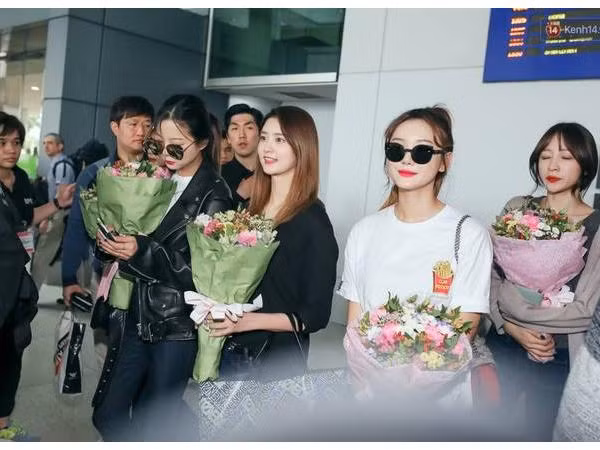 Tin nóng: EXID đã đến Việt Nam, sẵn sàng cho đêm diễn tối nay