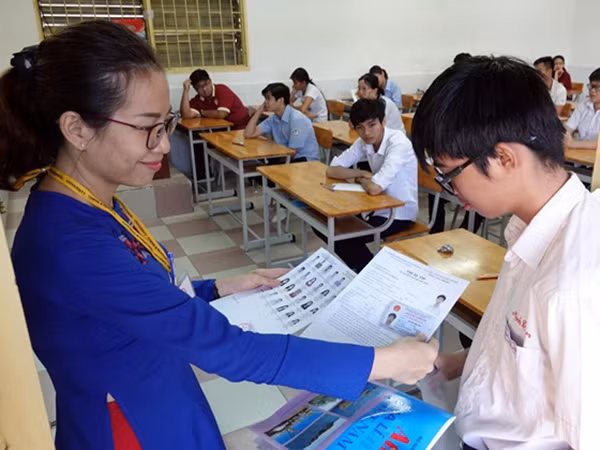 Vụ bài thi phúc khảo từ 0 thành 9 điểm: Lỗi do thí sinh?!