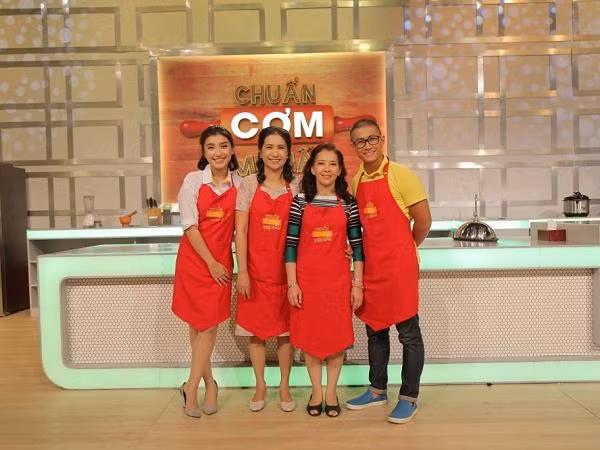 Tiêu Châu Như Quỳnh "đại chiến nhà bếp" cùng Thiên Vương (MTV)