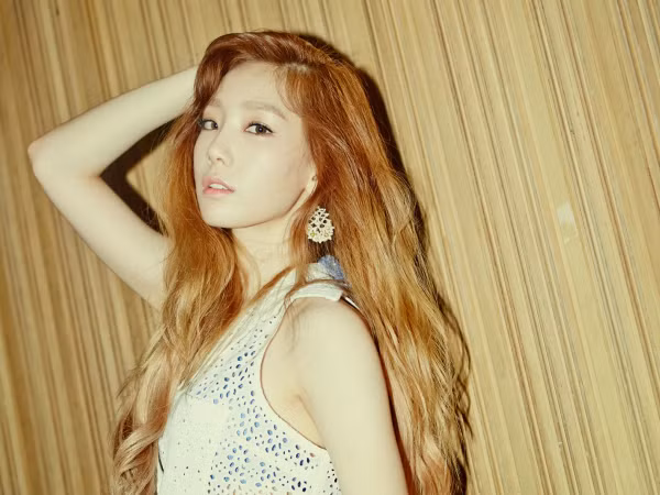Nghe fan gọi tên bạn trai cũ Baekhyun ngay giữa concert, Taeyeon đã xử lý thế nào?