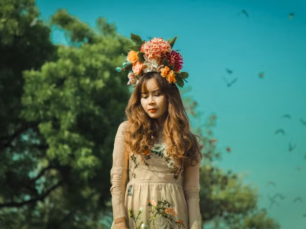 Lưu Hương Giang tung bộ ảnh chụp tại Ấn Độ trước khi phát hành MV "Đừng buông tay" 