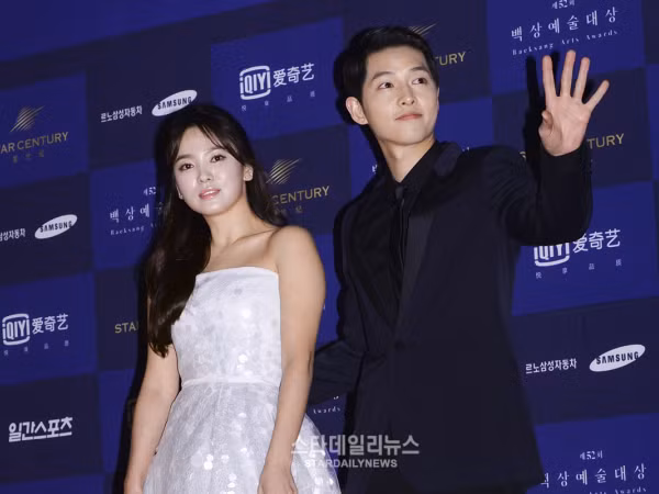 Vì Song Hye Kyo, Song Joong Ki sẵn sàng hy sinh cả sự nghiệp của mình