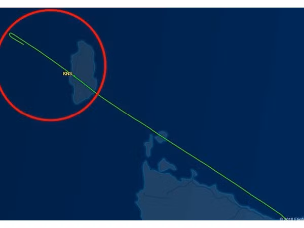 Phi công Australia ngủ gật trong buồng lái, máy bay bay quá điểm đến gần 50 km