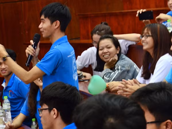 Sinh viên đau đầu với... 3 chữ T