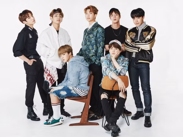 BTS vừa lên báo Rolling Stone phiên bản Ấn Độ, các ARMY truy cập dồn dập làm sập cả web