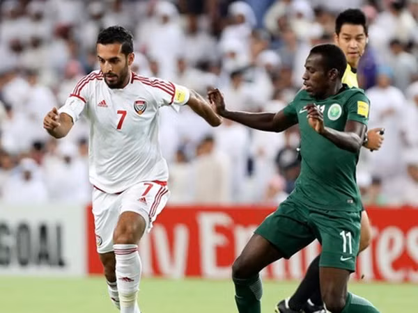 Phóng viên UAE: "Tất cả cầu thủ Việt Nam đều nguy hiểm"