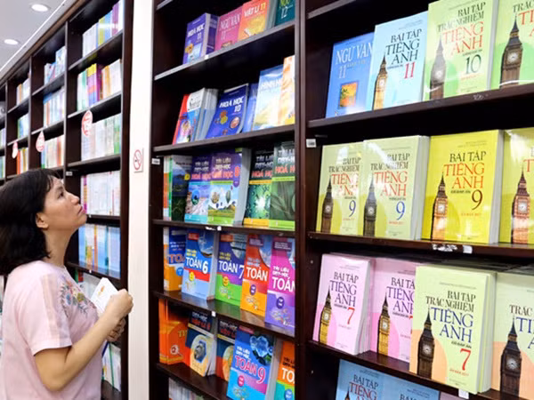 Mỗi tỉnh sẽ thành lập một hội đồng chọn sách giáo khoa