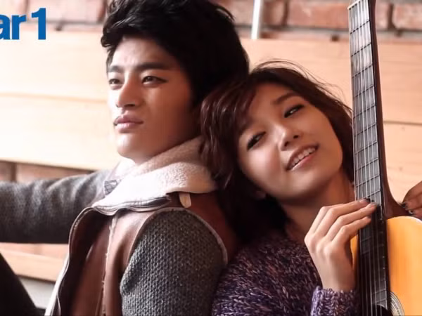Tin nổi không, đạo diễn Shin Won Ho từng không mời được diễn viên cho "Reply 1997"