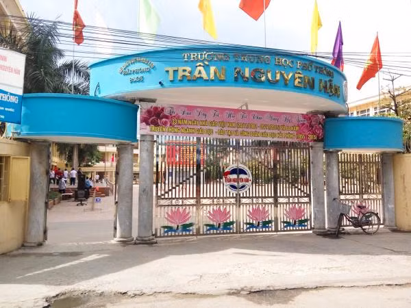 Ra mắt MV kỷ niệm 40 năm thành lập trường THPT Trần Nguyên Hãn