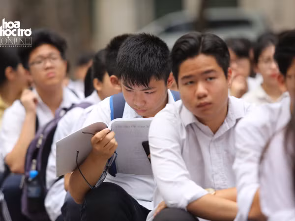 Bạn cần biết: Tuyển sinh Đại học 2017 - các trường Đại học có thể sẽ tăng nhẹ điểm chuẩn