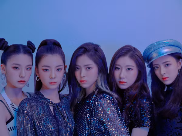 Ngạc nhiên chưa, ITZY đã làm được điều mà bao nhiêu nhóm nữ K-Pop phải chịu thua