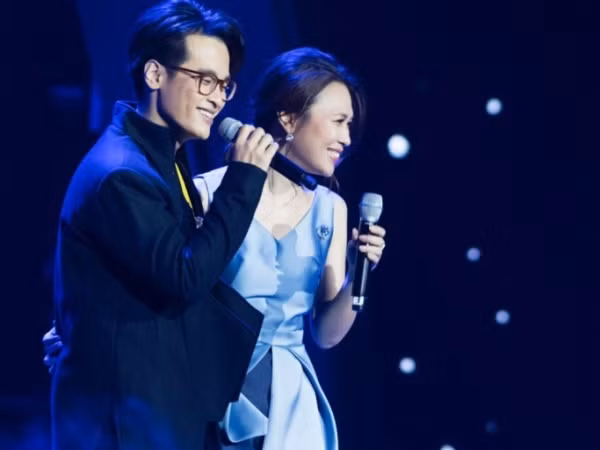 Mỹ Tâm khiến khán giả thích thú vì phản ứng đáng yêu khi hát sai lời