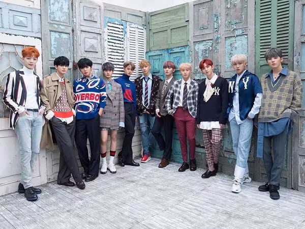 Wanna One chính thức trở lại, mang cả khung trời kỷ niệm vào MV "Spring Breeze"