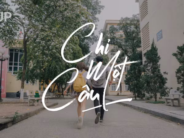 Bộ ảnh "Chỉ một câu" kể chuyện tình đơn phương của sinh viên trường Báo