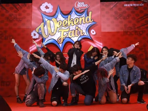 Mãn nhãn bữa tiệc Dance Cover K-Pop dành cho giới trẻ Hà Nội