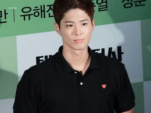 Hóa ra Park Bo Gum phiên bản cơ bắp còn đẹp trai gấp vạn lần thời mảnh mai