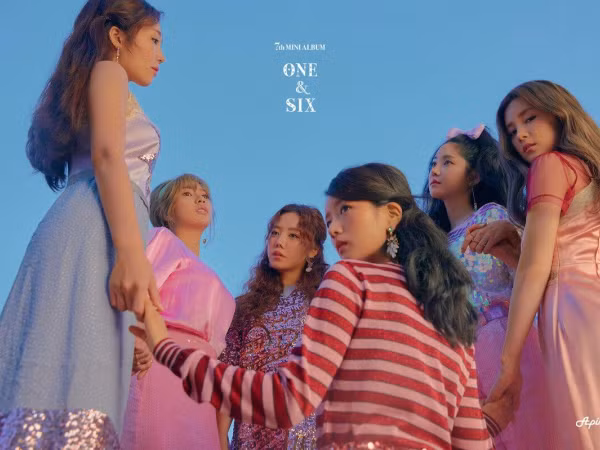 Vừa tiễn SEVENTEEN về nước, K-Pop fan đã đón tin vui Apink sẽ đến Việt Nam vào tháng sau