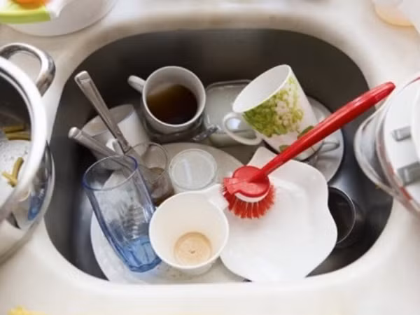 Trắc nghiệm vui: Cách rửa bát "tố cáo" bí mật về phong cách yêu của bạn