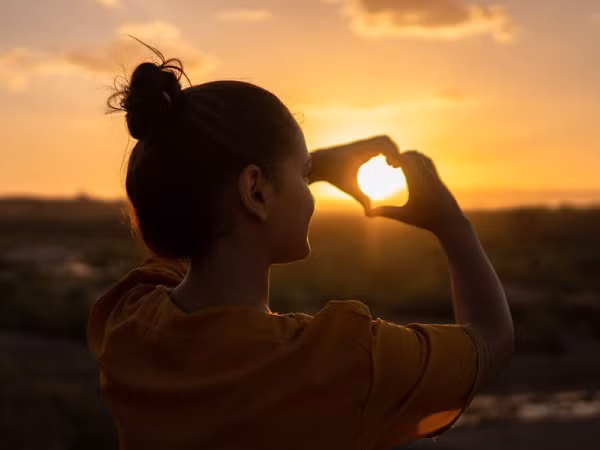Cần gì tìm đâu xa, đã đến lúc bạn trở thành “fan cứng” của chính mình
