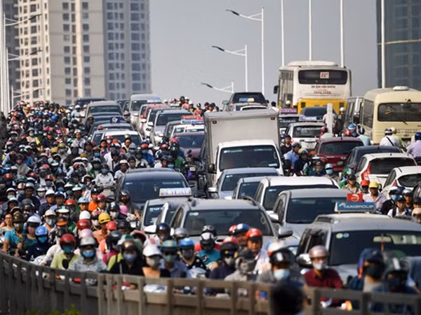 Ô nhiễm không khí quá mức: Đề xuất xe phải rửa trước khi vào Hà Nội
