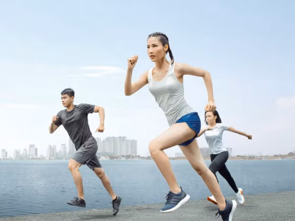 Diễm My tham gia chiến dịch chạy bộ bảo vệ môi trường “Run For The Oceans 2018”