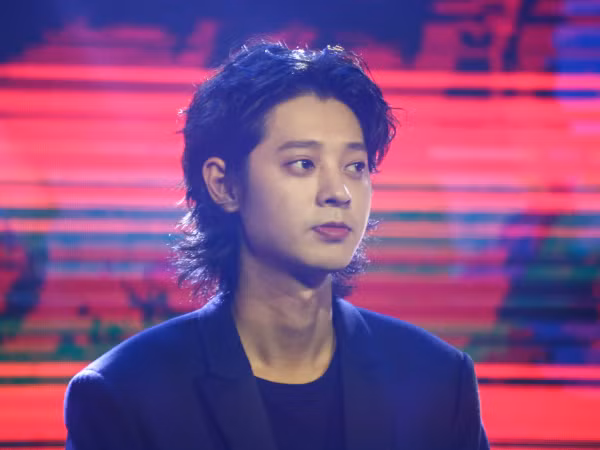 Jung Joon Young bị khai trừ khỏi "2 Days 1 Night", phải về nước ngay để nhận điều tra