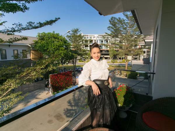 Nhật Kim Anh là sao Việt tiếp theo tậu biệt thự bạc tỷ trong năm mới