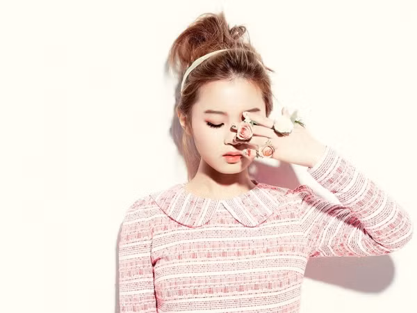 Lee Hi vừa bật khóc vì lâu lắm không được hát, YG cho Lee Hi tái xuất ngay lập tức