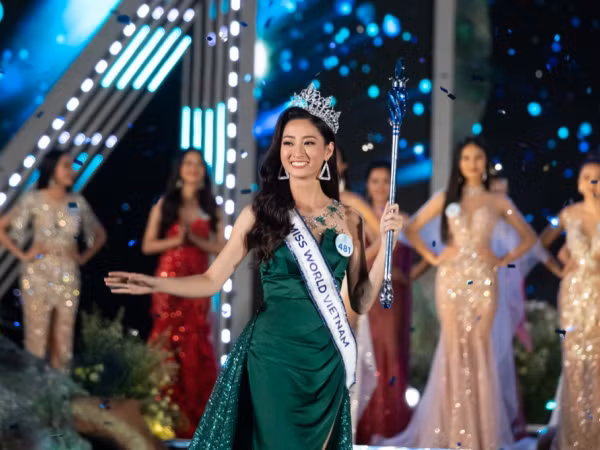 Lương Thuỳ Linh chính thức chạm tay tới vương miện của "Miss World Việt Nam"