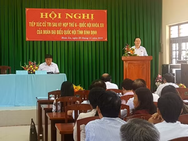 Bộ trưởng Phùng Xuân Nhạ lên tiếng vụ “học sinh bị tát 231 cái”