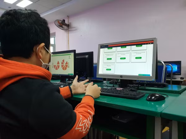 Nghỉ học tránh virus corona, đừng quên ôn bài trực tuyến với VioEdu!