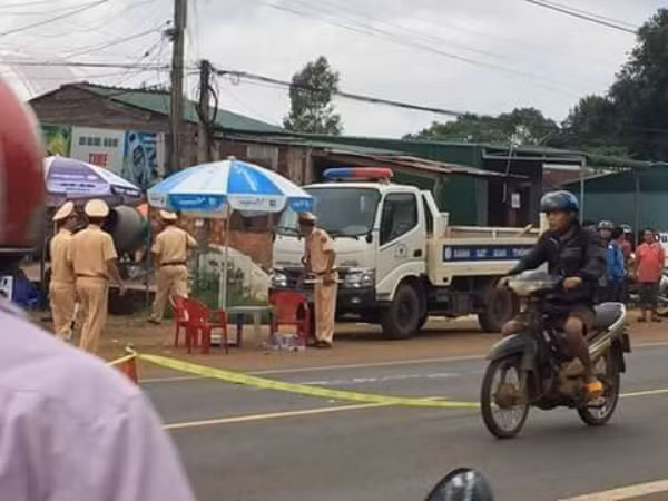 Đắk Nông: Đưa con đi thi tốt nghiệp, mẹ gặp tai nạn nguy kịch