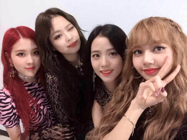 Thử đoán xem Lisa yêu mến ba thành viên Black Pink vì điều gì nhất?