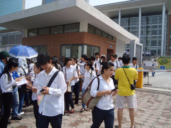 Tuyển sinh lớp 10 tại Hà Nội: Vì sao học lực khá, giỏi không được cộng điểm?