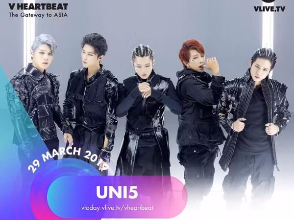 Uni5 lần đầu tiên xuất hiện với 5 thành viên tại V Heartbeat Live tháng 3