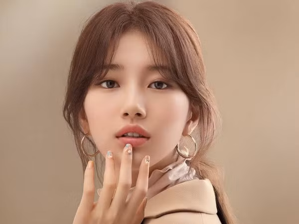 Xinh đẹp đáng yêu là thế mà Suzy thường xuyên bị đồng nghiệp nam né tránh là sao?