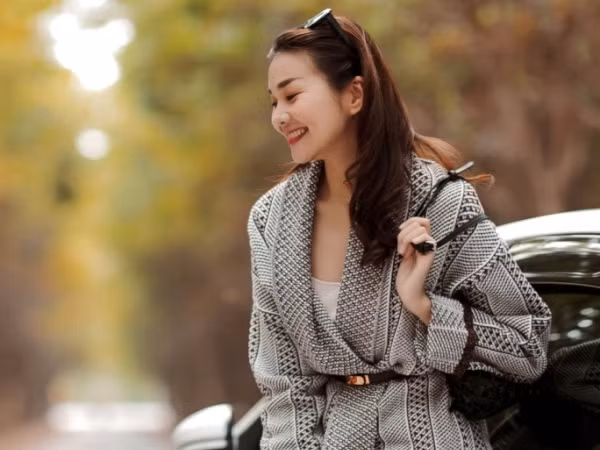 Thanh Hằng khoe nhan sắc trẻ trung trong loạt ảnh đời thường