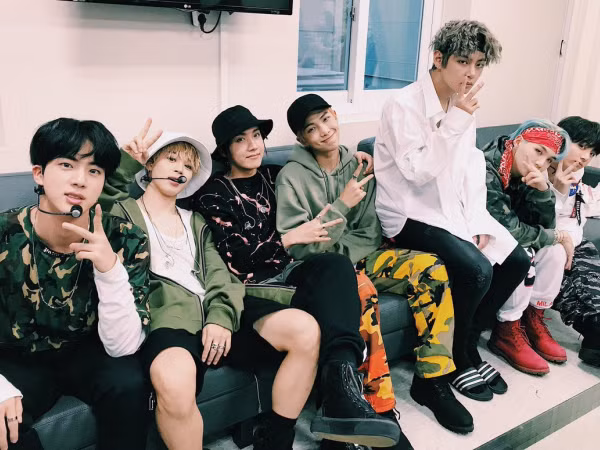 BTS được đề cử tặng Huân chương Tổng Thống cho giải thưởng Văn hóa và nghệ thuật Hàn Quốc 2017