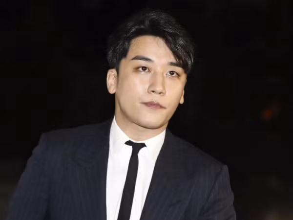 Seungri thừa nhận kinh doanh trái phép vì "thấy ai cũng làm như thế"