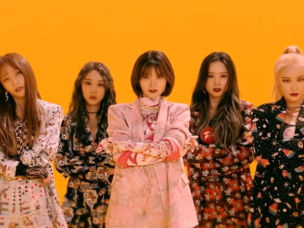 Bạn không nhầm đâu, “I Love You” là MV chính thức của EXID chứ không phải MV Parody