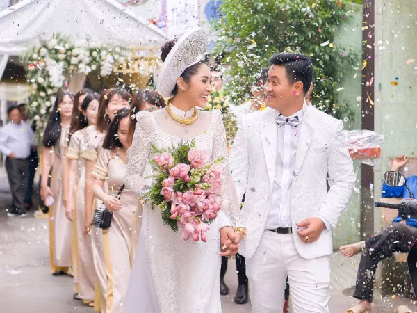 Hoa hậu Đại dương Đặng Thu Thảo chính thức lên xe hoa về nhà chồng