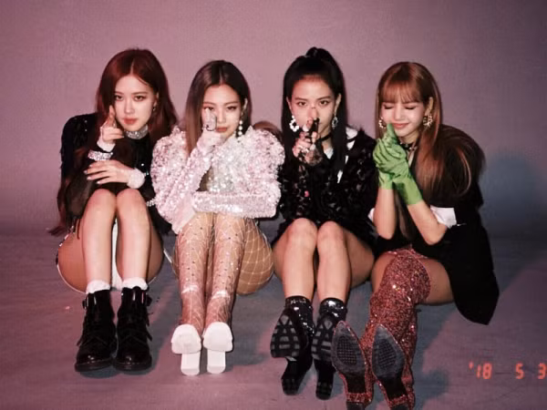 BLACKPINK, những nàng công chúa bé nhỏ đã trở thành Nữ hoàng đẳng cấp