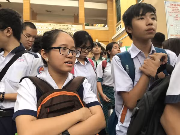 Điểm chuẩn vào lớp 10 chuyên ở TPHCM cao nhất là 41,75 điểm