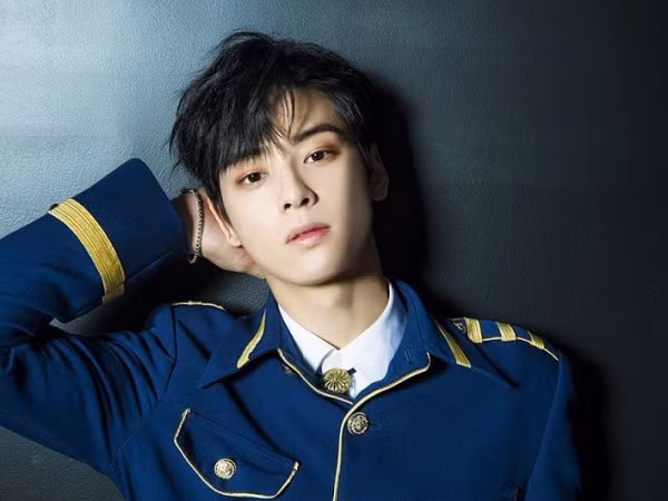 Giật mình với phản ứng của Cha Eunwoo khi bị công ty quản lý giảm bớt đồ ăn